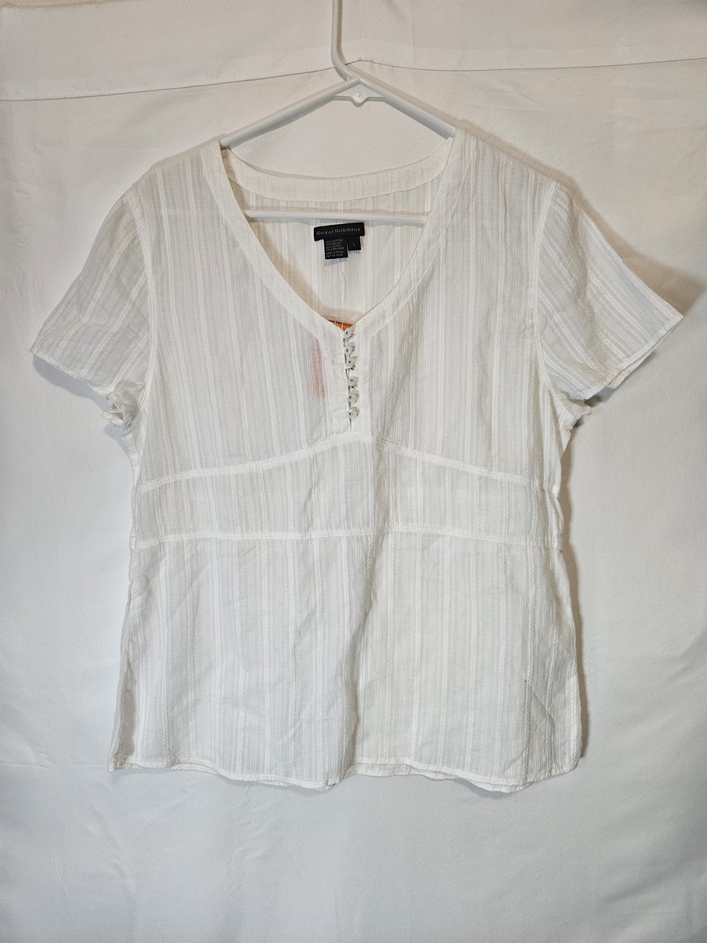 Royal Robbins White Short-Sleeve V-Neck Button Detail Top